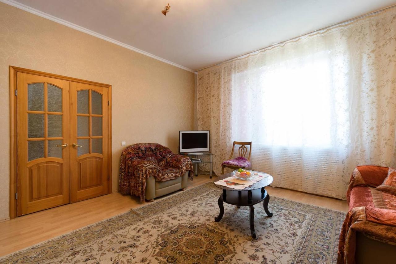 Guest House On Maksimova 9 Almaty Esterno foto