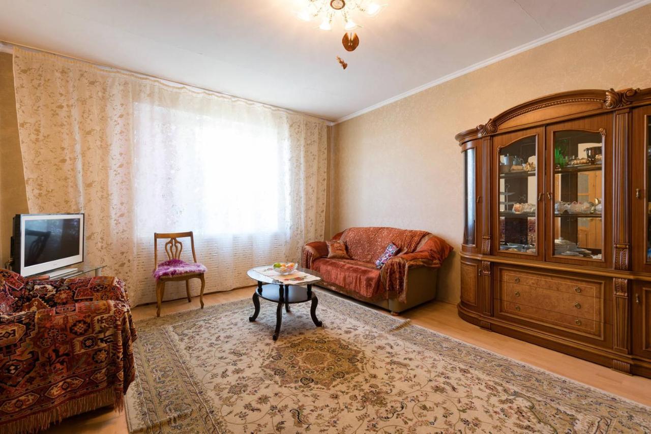 Guest House On Maksimova 9 Almaty Esterno foto